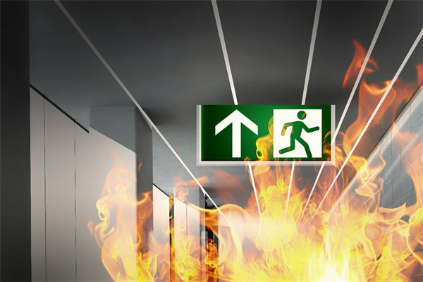 山東化工廠爆炸后樓房僅?？蚣?，對制造業(yè)有何啟示？