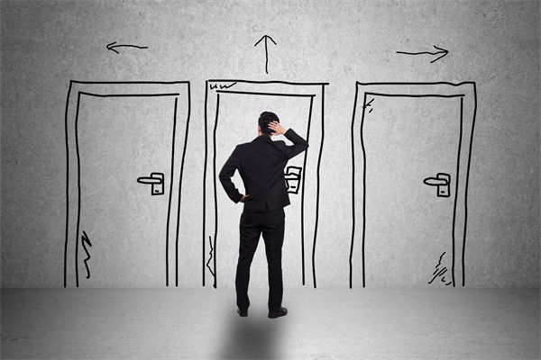 戰(zhàn)略迷茫不知前路，管理咨詢?cè)鯓泳珳?zhǔn)定位指引方向？