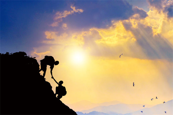 文化口號(hào)沒(méi)人信，問(wèn)題出在價(jià)值觀還是管理層？