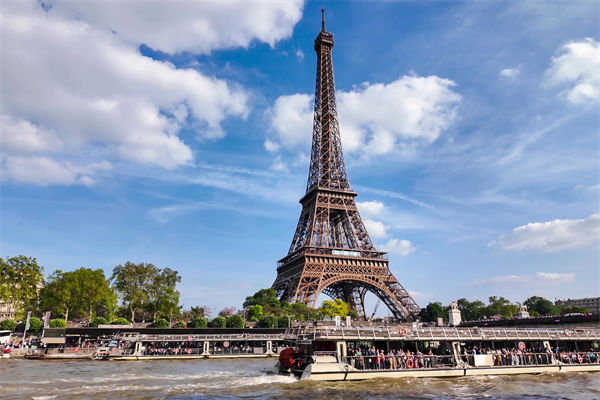 精益生產(chǎn)角度分析熱點(diǎn)：埃菲爾鐵塔被熱到彎曲偏斜