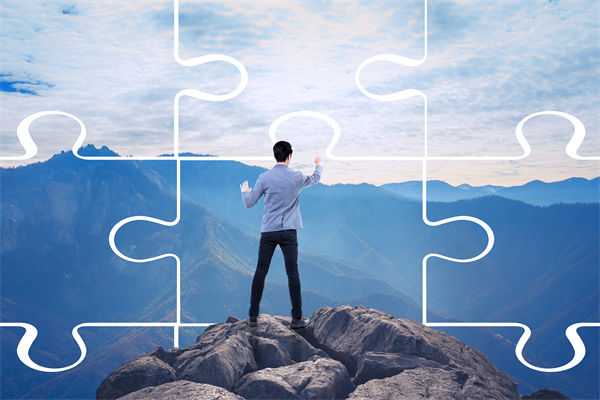 集團(tuán)管控該抓大放小還是事無巨細(xì)？多數(shù)都錯了！