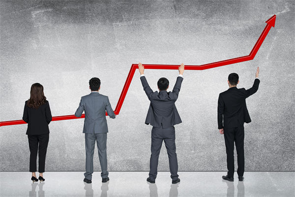 薪酬體系建了又改，管理為何總跟不上戰(zhàn)略步伐？