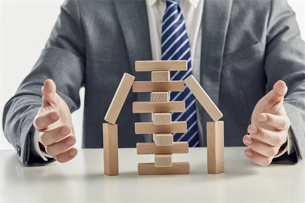 企業(yè)為保預(yù)算平衡砍項(xiàng)目，錯(cuò)失發(fā)展機(jī)遇，值得嗎？