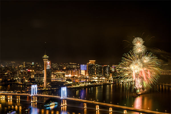 生產(chǎn)浪費(fèi)多效率難提，珠海精益生產(chǎn)咨詢公司有何精簡招？