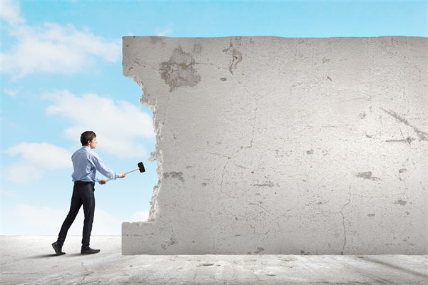 部門壁壘固化協(xié)作失靈，戰(zhàn)略推進(jìn)處處受阻怎么解？