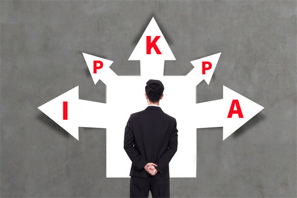 看似精細(xì)的績(jī)效體系，為何反而拖慢了團(tuán)隊(duì)的腳步？