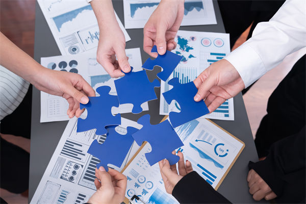 員工對文化認同度低迷，企業(yè)文化怎樣筑牢凝聚力？